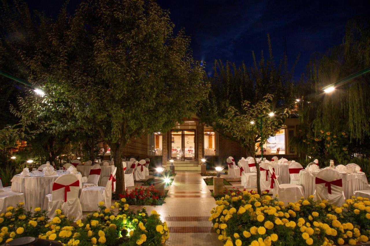 The Orchard Retreat & Spa Srīnagar Exterior foto